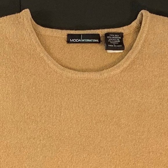 Moda International vintage silk & cashmere crewneck sweater - Picture 7 of 8